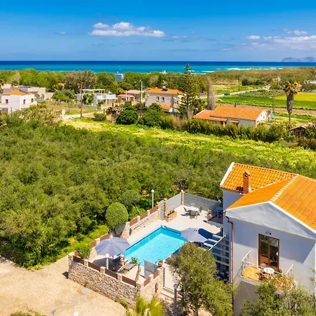 Villa Tzina